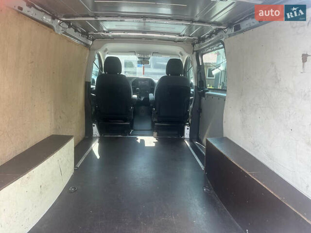 Мерседес Вито, объемом двигателя 0 л и пробегом 45 тыс. км за 25500 $, фото 4 на Automoto.ua
