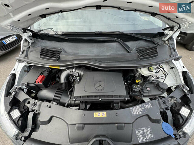 Мерседес Вито, объемом двигателя 2.14 л и пробегом 193 тыс. км за 24900 $, фото 30 на Automoto.ua