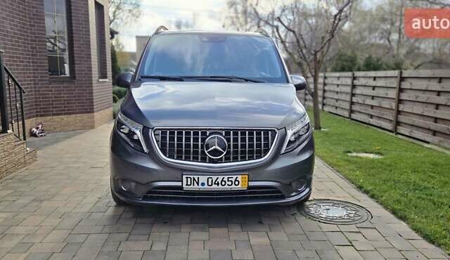 Мерседес Вито, объемом двигателя 1.95 л и пробегом 203 тыс. км за 25999 $, фото 10 на Automoto.ua
