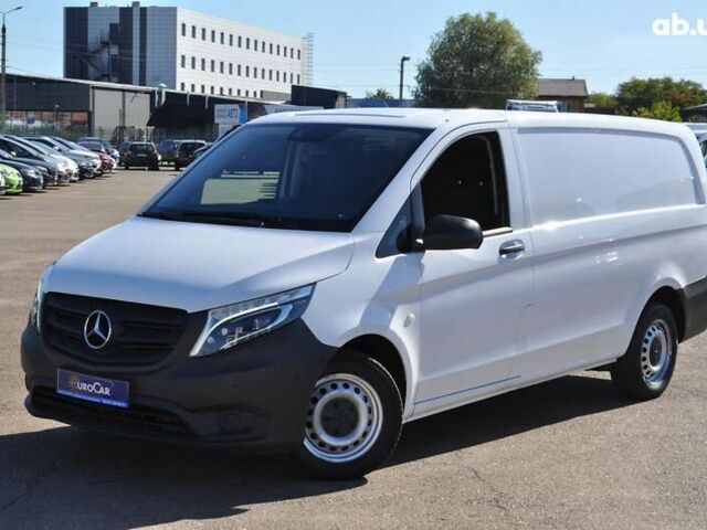 Мерседес Вито, объемом двигателя 2 л и пробегом 200 тыс. км за 27500 $, фото 1 на Automoto.ua
