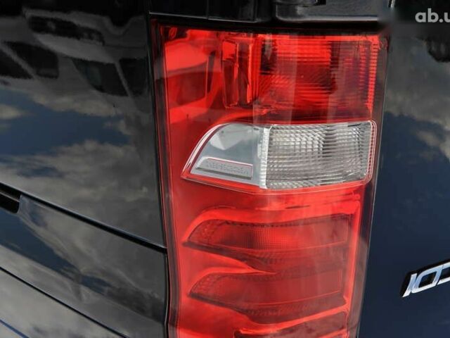 Мерседес Вито, объемом двигателя 2 л и пробегом 250 тыс. км за 27800 $, фото 21 на Automoto.ua