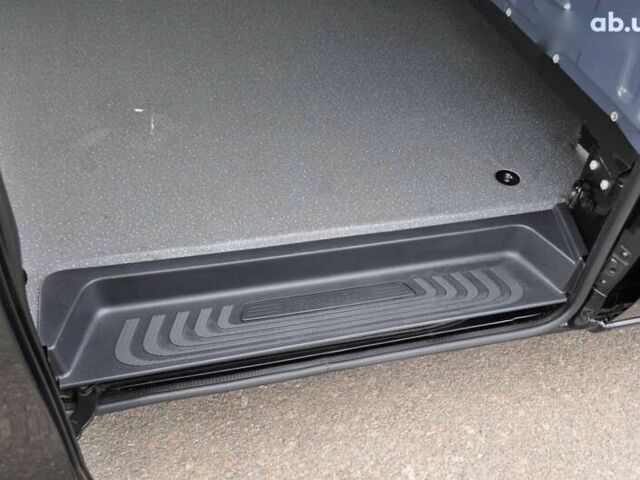 Мерседес Вито, объемом двигателя 2 л и пробегом 250 тыс. км за 27800 $, фото 27 на Automoto.ua