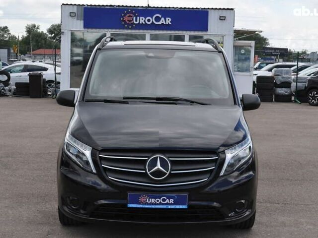 Мерседес Вито, объемом двигателя 2 л и пробегом 250 тыс. км за 27800 $, фото 2 на Automoto.ua