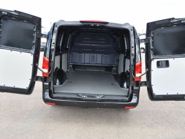 Мерседес Вито, объемом двигателя 2 л и пробегом 250 тыс. км за 27800 $, фото 24 на Automoto.ua