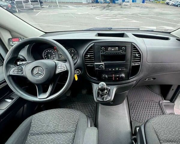 Мерседес Вито, объемом двигателя 2 л и пробегом 210 тыс. км за 27300 $, фото 22 на Automoto.ua