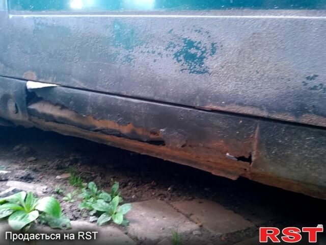 Мерседес Віто, об'ємом двигуна 2.3 л та пробігом 560 тис. км за 3500 $, фото 1 на Automoto.ua