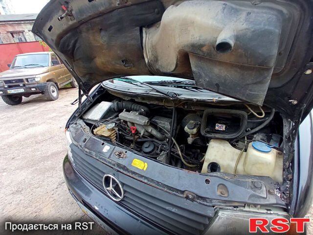 Мерседес Віто, об'ємом двигуна 2.3 л та пробігом 0 тис. км за 3500 $, фото 12 на Automoto.ua