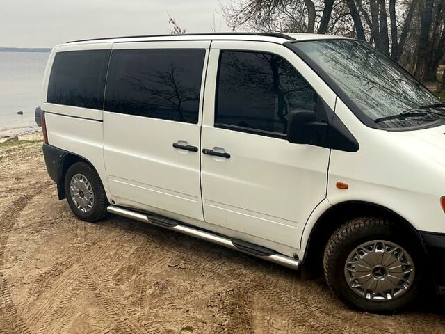 Мерседес Вито, объемом двигателя 2.3 л и пробегом 396 тыс. км за 4700 $, фото 3 на Automoto.ua