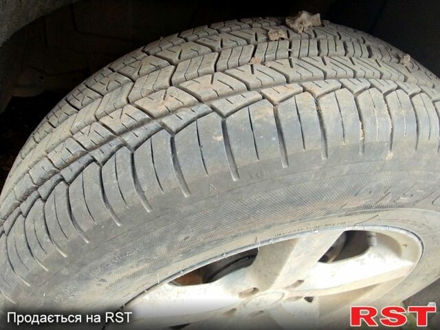 Мерседес Віто, об'ємом двигуна 2.2 л та пробігом 800 тис. км за 3600 $, фото 3 на Automoto.ua