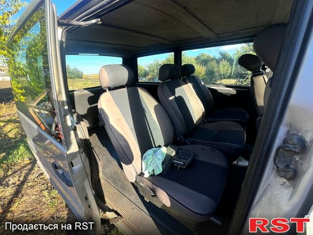 Мерседес Вито, объемом двигателя 2.3 л и пробегом 0 тыс. км за 2200 $, фото 6 на Automoto.ua