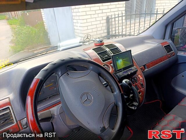 Мерседес Вито, объемом двигателя 2.2 л и пробегом 0 тыс. км за 3500 $, фото 5 на Automoto.ua