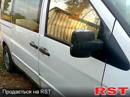 Мерседес Віто, об'ємом двигуна 2.2 л та пробігом 240 тис. км за 3500 $, фото 1 на Automoto.ua