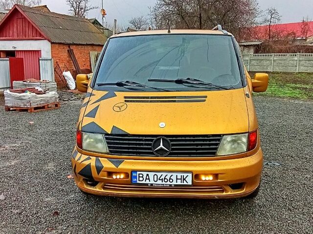 Мерседес Вито, объемом двигателя 2.2 л и пробегом 300 тыс. км за 4750 $, фото 1 на Automoto.ua