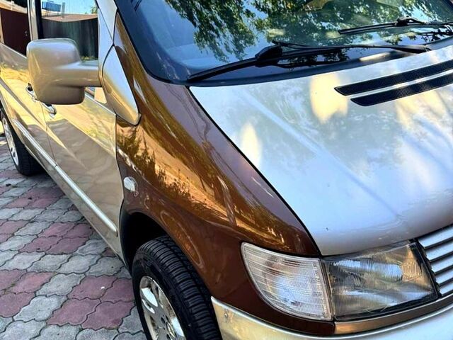 Мерседес Вито 2002 в Одессе на Automoto.ua Мерседес Вито, объемом двигателя 2.1 л и пробегом 297 тыс. км за 4500 $, фото 5 на Automoto.ua