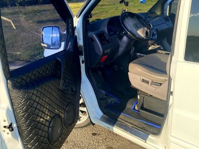 Мерседес Віто, об'ємом двигуна 2.2 л та пробігом 220 тис. км за 6700 $, фото 9 на Automoto.ua