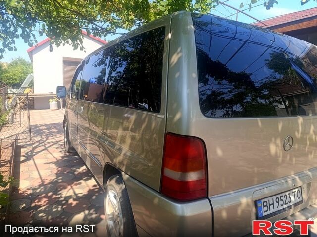 Мерседес Вито, объемом двигателя 2.2 л и пробегом 350 тыс. км за 5699 $, фото 4 на Automoto.ua