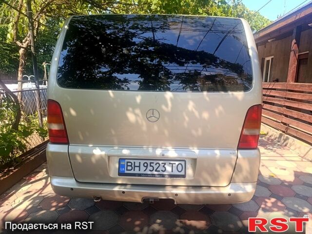 Мерседес Вито, объемом двигателя 2.2 л и пробегом 350 тыс. км за 5699 $, фото 3 на Automoto.ua