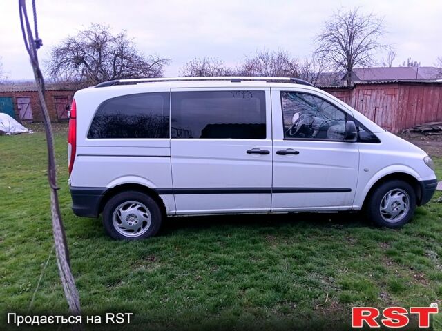 Мерседес Вито, объемом двигателя 2.2 л и пробегом 245 тыс. км за 7400 $, фото 5 на Automoto.ua