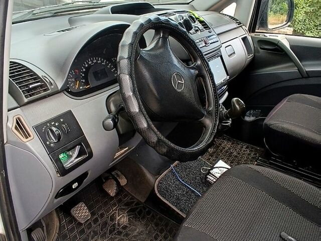 Мерседес Вито, объемом двигателя 2.2 л и пробегом 0 тыс. км за 6000 $, фото 1 на Automoto.ua