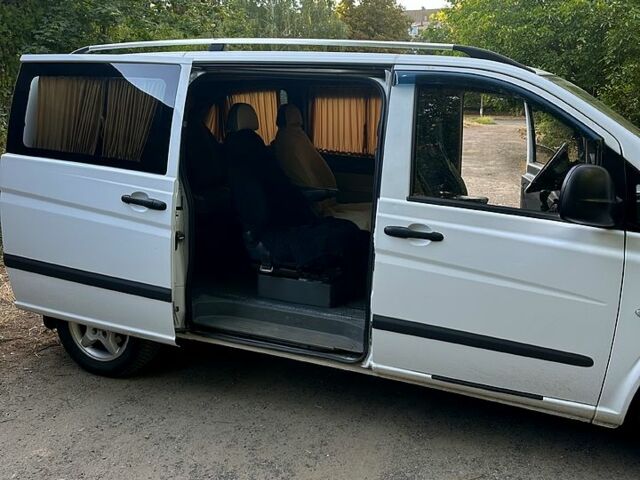 Мерседес Віто, об'ємом двигуна 2.2 л та пробігом 325 тис. км за 7500 $, фото 1 на Automoto.ua