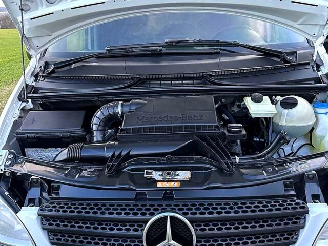 Мерседес Віто, об'ємом двигуна 2.2 л та пробігом 1 тис. км за 8950 $, фото 13 на Automoto.ua