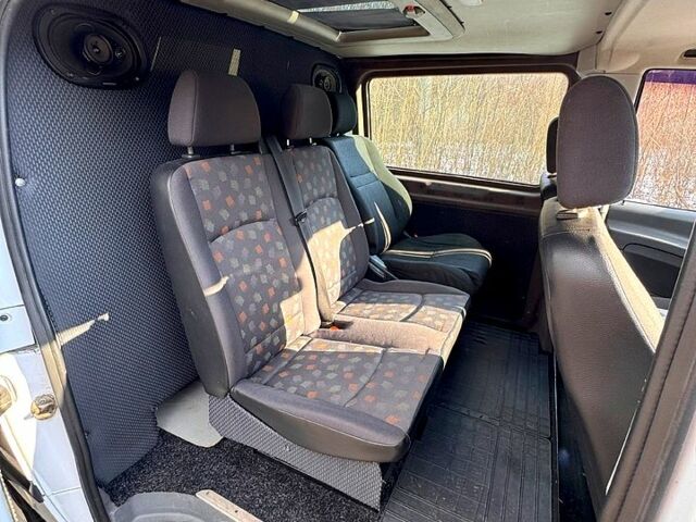 Мерседес Вито, объемом двигателя 22 л и пробегом 336 тыс. км за 8900 $, фото 7 на Automoto.ua