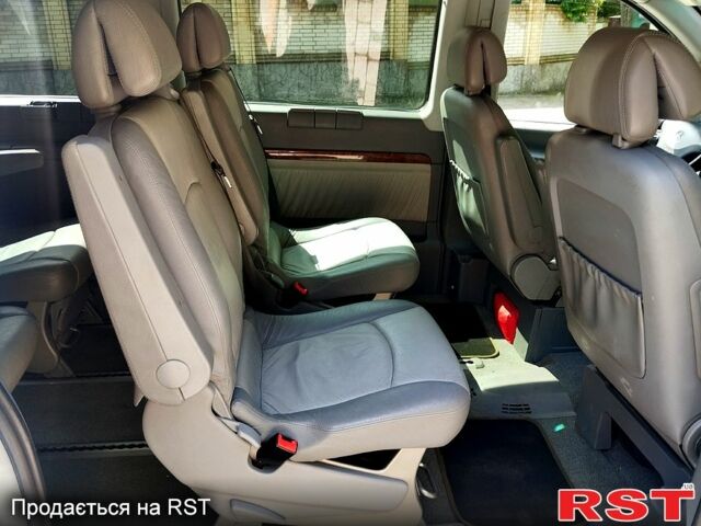 Мерседес Вито, объемом двигателя 3 л и пробегом 380 тыс. км за 9900 $, фото 4 на Automoto.ua