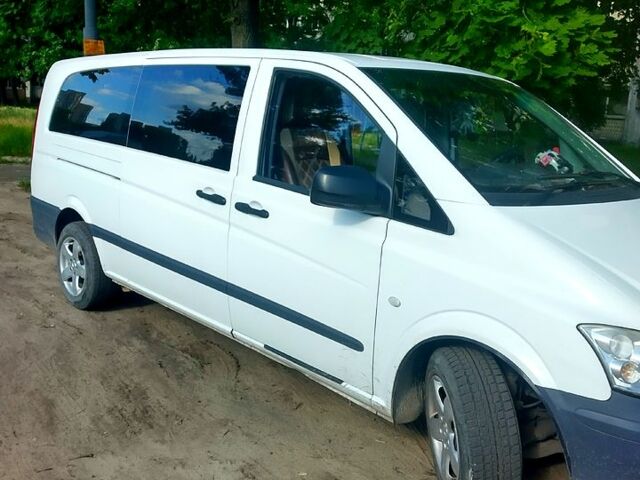 Мерседес Вито, объемом двигателя 2.2 л и пробегом 329 тыс. км за 12000 $, фото 1 на Automoto.ua