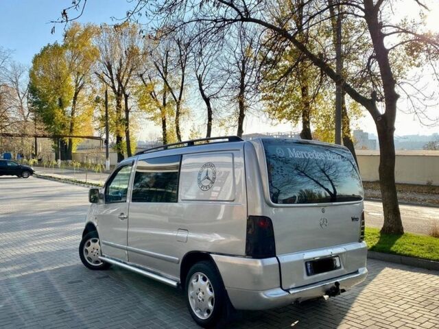 Сірий Мерседес Віто пас., об'ємом двигуна 2.2 л та пробігом 240 тис. км за 2000 $, фото 3 на Automoto.ua