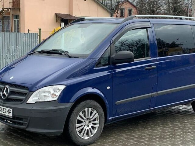 Синий Мерседес Вито пасс., объемом двигателя 2.2 л и пробегом 305 тыс. км за 12900 $, фото 3 на Automoto.ua