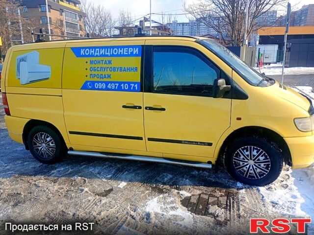Жовтий Мерседес Віто, об'ємом двигуна 2 л та пробігом 330 тис. км за 4500 $, фото 4 на Automoto.ua