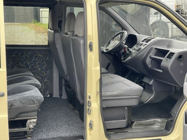 Жовтий Мерседес Віто, об'ємом двигуна 2.1 л та пробігом 315 тис. км за 4700 $, фото 16 на Automoto.ua