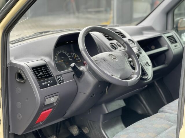 Жовтий Мерседес Віто, об'ємом двигуна 2.1 л та пробігом 315 тис. км за 4700 $, фото 15 на Automoto.ua