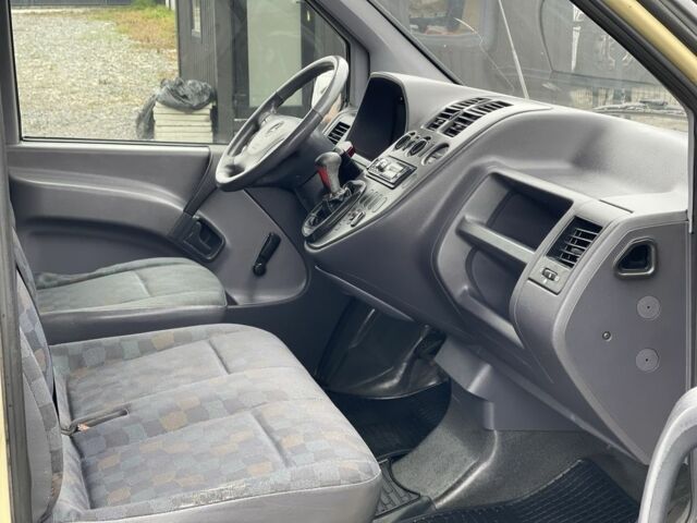 Жовтий Мерседес Віто, об'ємом двигуна 2.1 л та пробігом 315 тис. км за 4700 $, фото 14 на Automoto.ua