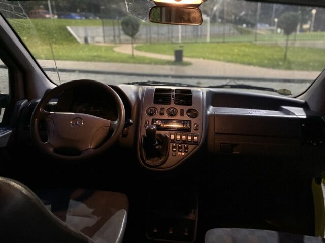 Жовтий Мерседес Віто, об'ємом двигуна 2.2 л та пробігом 425 тис. км за 2800 $, фото 11 на Automoto.ua