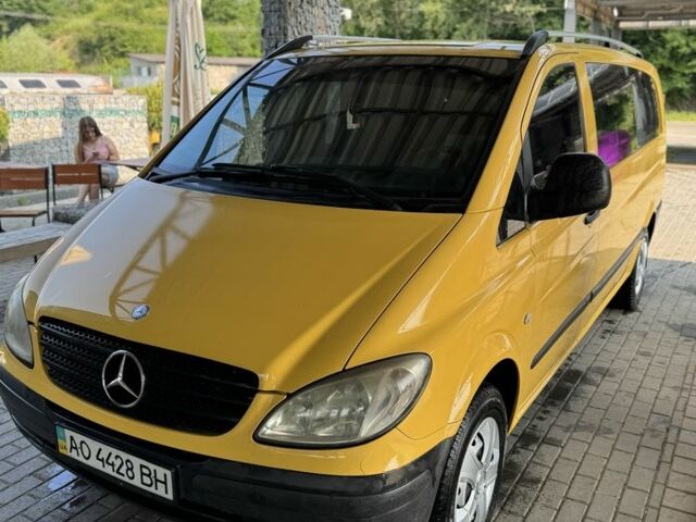 Жовтий Мерседес Віто, об'ємом двигуна 2.1 л та пробігом 402 тис. км за 8800 $, фото 1 на Automoto.ua