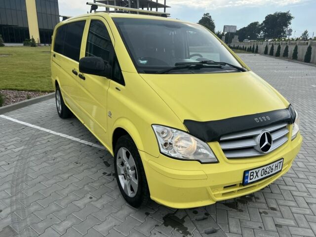 Желтый Мерседес Вито, объемом двигателя 2.1 л и пробегом 250 тыс. км за 9500 $, фото 2 на Automoto.ua