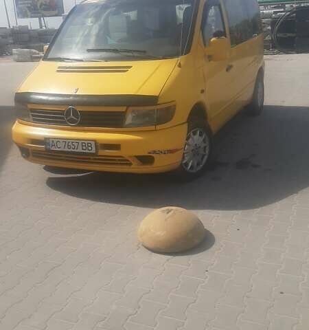 Жовтий Мерседес Віто, об'ємом двигуна 2.15 л та пробігом 250 тис. км за 4100 $, фото 1 на Automoto.ua
