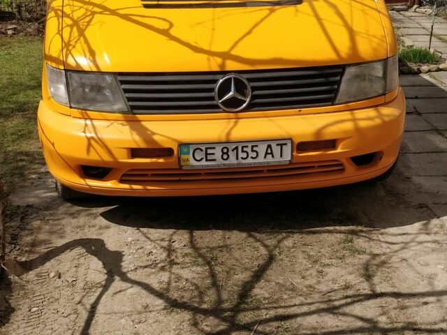 Желтый Мерседес Вито, объемом двигателя 2.2 л и пробегом 342 тыс. км за 4300 $, фото 2 на Automoto.ua
