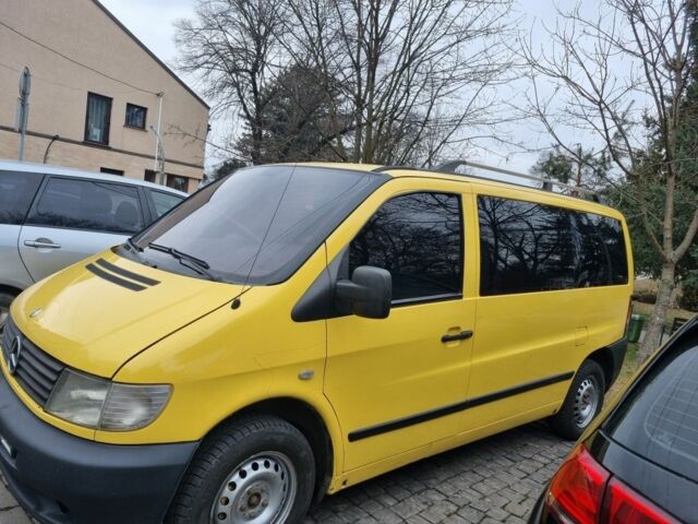 Желтый Мерседес Вито, объемом двигателя 2.1 л и пробегом 400 тыс. км за 4000 $, фото 5 на Automoto.ua