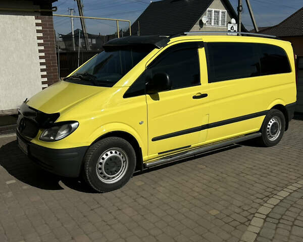 Жовтий Мерседес Віто, об'ємом двигуна 2.2 л та пробігом 510 тис. км за 6600 $, фото 1 на Automoto.ua