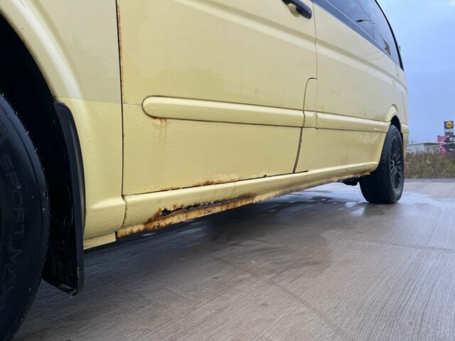 Жовтий Мерседес Віто, об'ємом двигуна 2.2 л та пробігом 4 тис. км за 4297 $, фото 16 на Automoto.ua