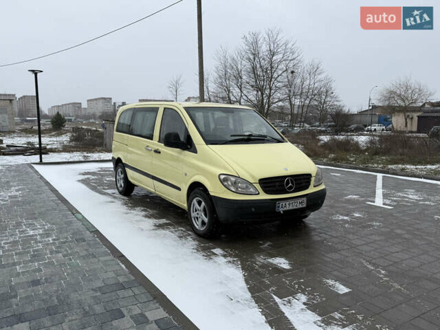 Желтый Мерседес Вито, объемом двигателя 2.2 л и пробегом 285 тыс. км за 4999 $, фото 2 на Automoto.ua