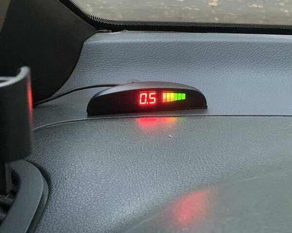 Желтый Мерседес Вито, объемом двигателя 2.2 л и пробегом 450 тыс. км за 8000 $, фото 22 на Automoto.ua