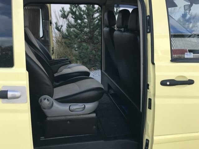 Мерседес Вито 2006 в Луцке на Automoto.ua Желтый Мерседес Вито, объемом двигателя 2.1 л и пробегом 2 тыс. км за 8900 $, фото 15 на Automoto.ua