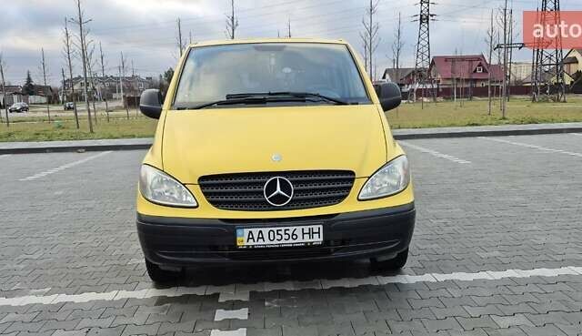 Желтый Мерседес Вито, объемом двигателя 2.2 л и пробегом 265 тыс. км за 7000 $, фото 6 на Automoto.ua