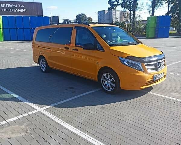 Жовтий Мерседес Віто, об'ємом двигуна 2.14 л та пробігом 340 тис. км за 25800 $, фото 26 на Automoto.ua