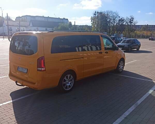 Жовтий Мерседес Віто, об'ємом двигуна 2.14 л та пробігом 340 тис. км за 25800 $, фото 25 на Automoto.ua