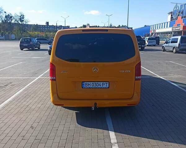 Жовтий Мерседес Віто, об'ємом двигуна 2.14 л та пробігом 340 тис. км за 25800 $, фото 24 на Automoto.ua