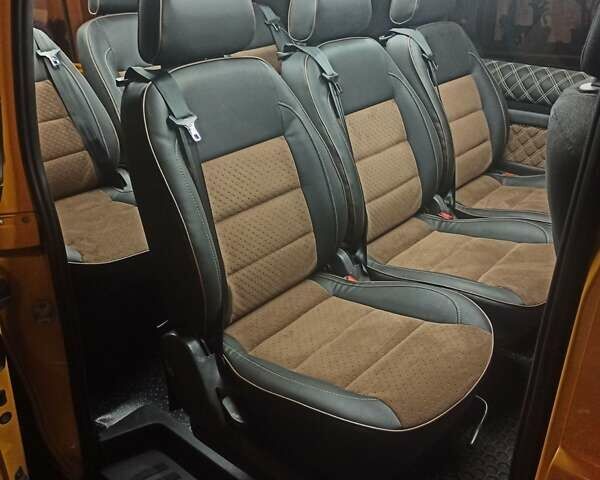 Жовтий Мерседес Віто, об'ємом двигуна 2.14 л та пробігом 340 тис. км за 25800 $, фото 3 на Automoto.ua